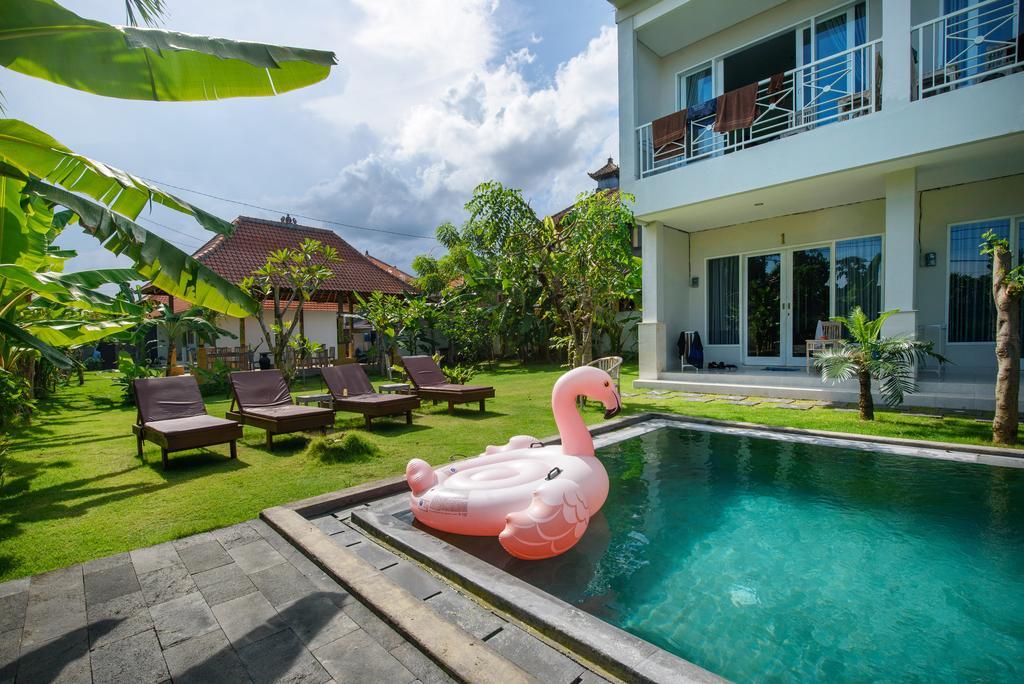 Asung Guesthouse Canggu  Ngoại thất bức ảnh