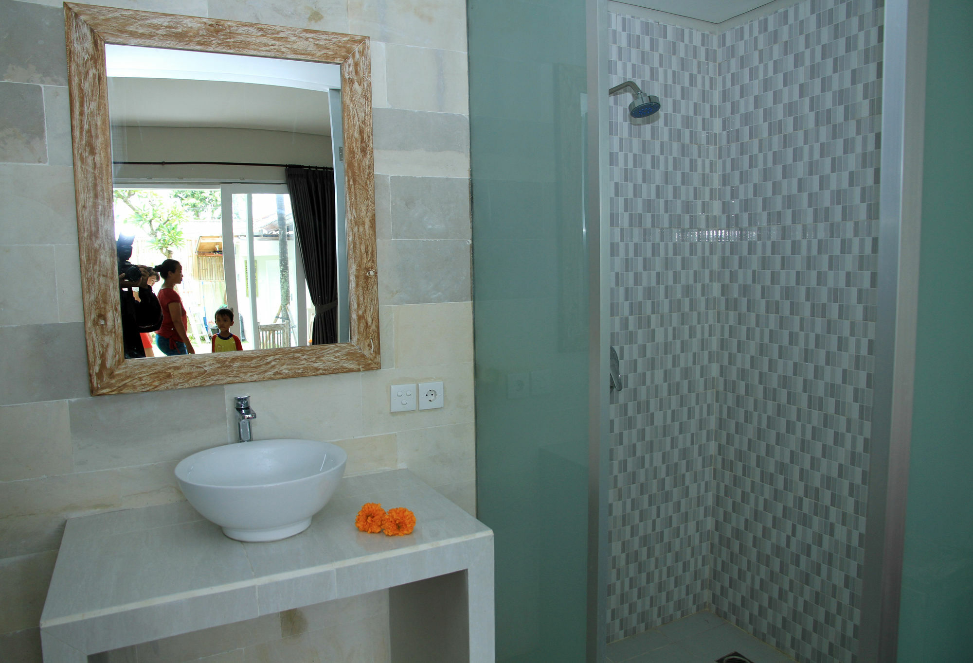 Asung Guesthouse Canggu  Ngoại thất bức ảnh